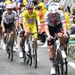 Elütöttek egy nézőt a Tour de France-on – videó