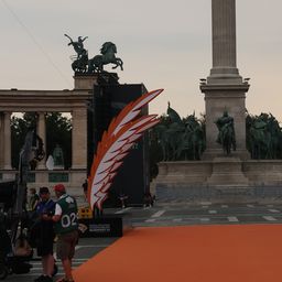 A várható vihar miatt elhalasztották az atlétikai vb rajtját