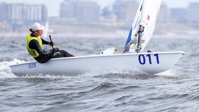 Érdi Máriának továbbra is van esélye az éremre (Fotó: World Sailing)