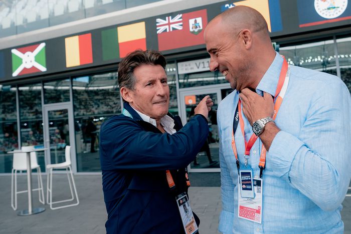 Schmidt Ádám (jobbra) lélegzetelállítónak nevezte a budapesti atlétikai világbajnokság első délelőttjének hangulatát