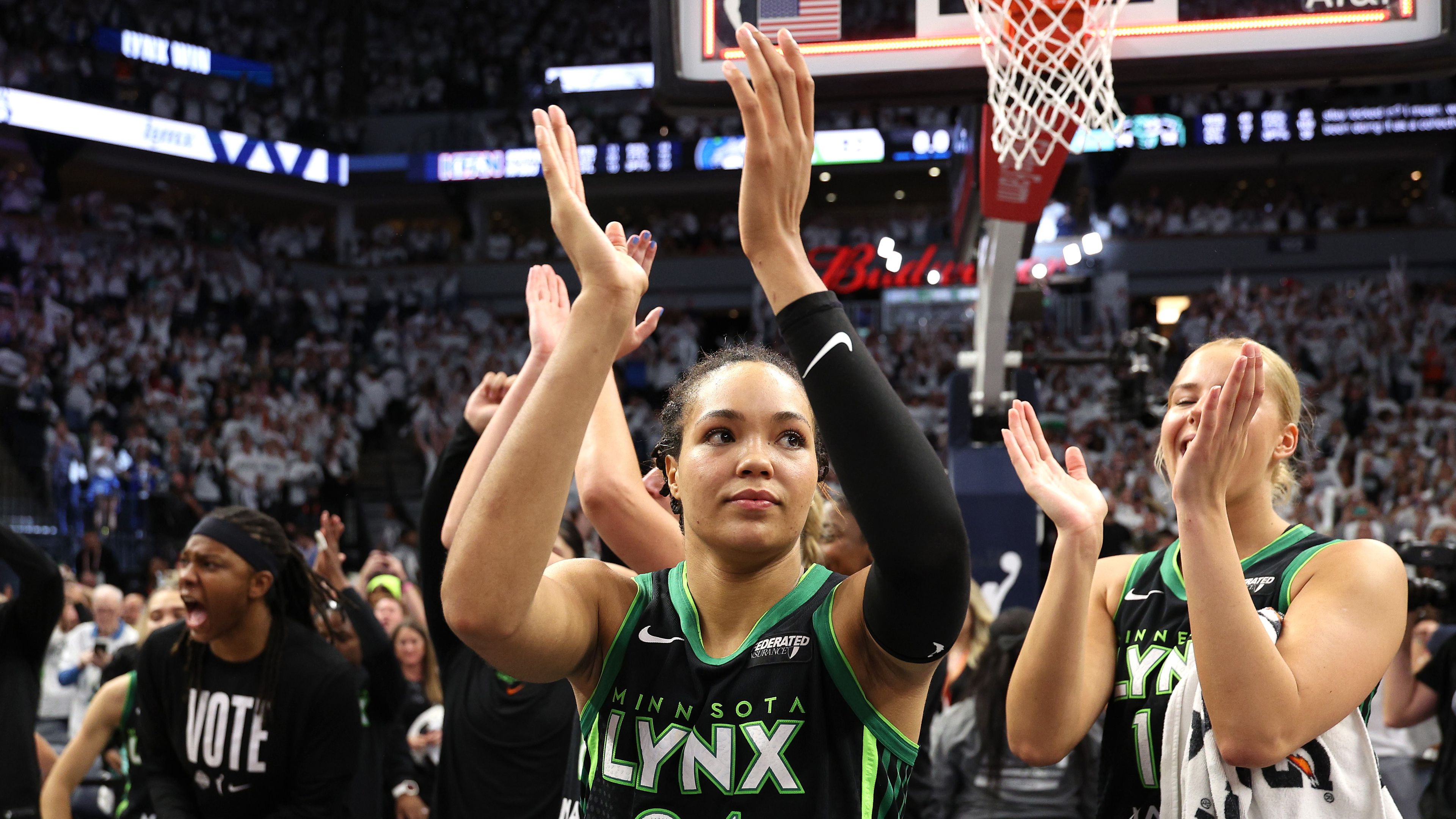 Juhász Dorkáék egyenlítettek, jöhet a WNBA-finálé mindent eldöntő mérkőzése!