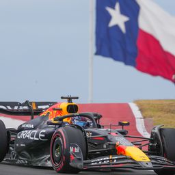 Max Verstappen lezárta június óta tartó rossz sorozatát, megnyerte a sprintfutamot Austinban