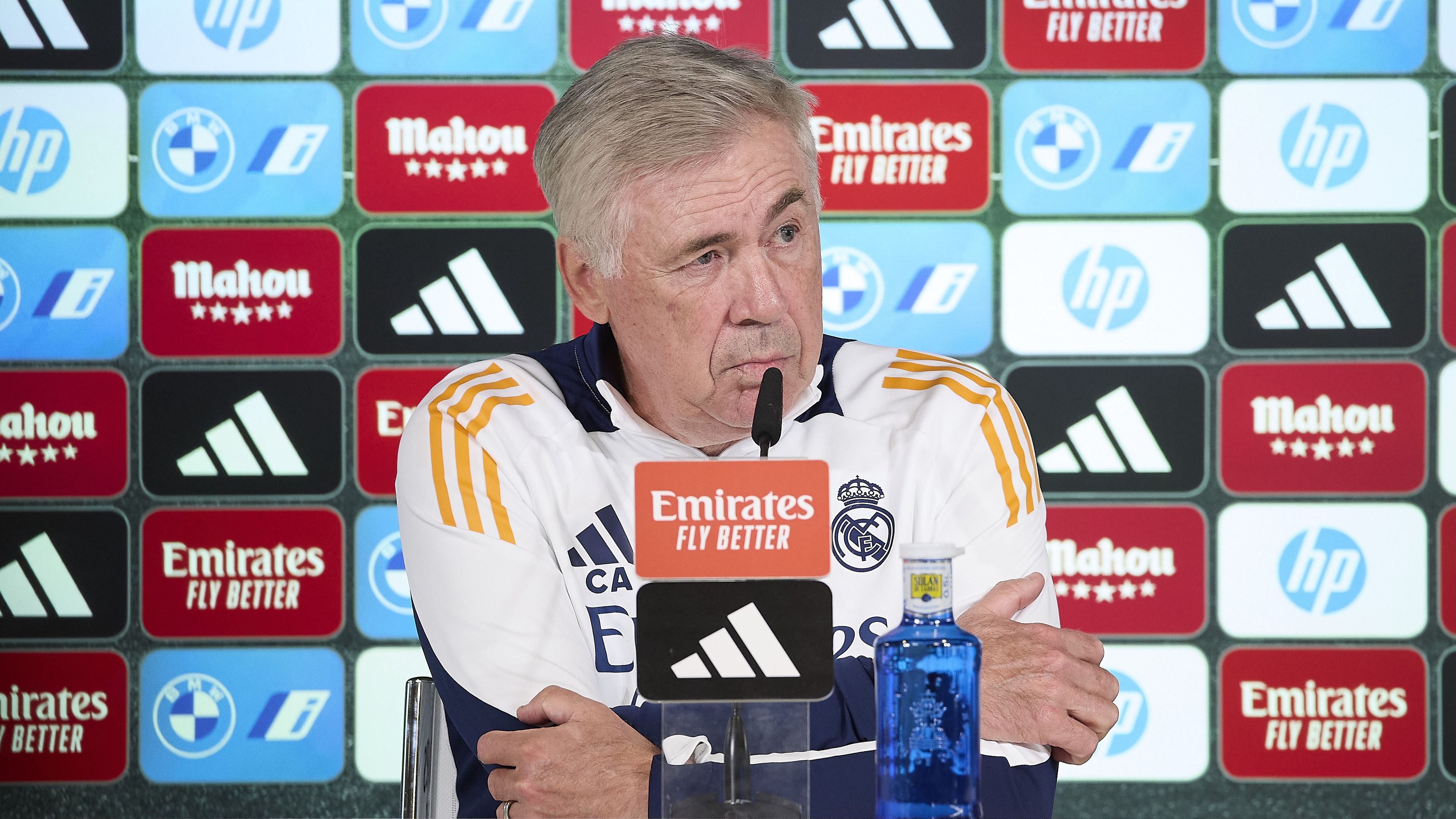 Carlo Ancelotti sem szokott minden kiruccanásáról beszámolni