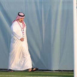 A FIFA már most riasztást kapott – a bírók csalhattak Katar meccsein