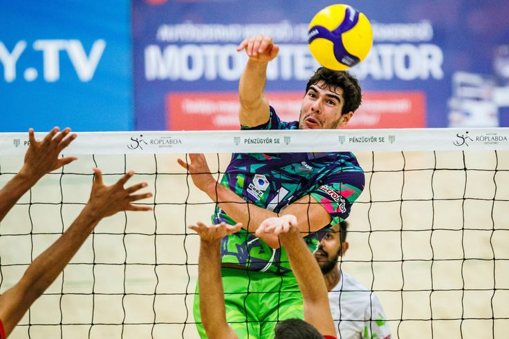 Csak hazai győzelmek születtek a férfi röplabda Extraligában