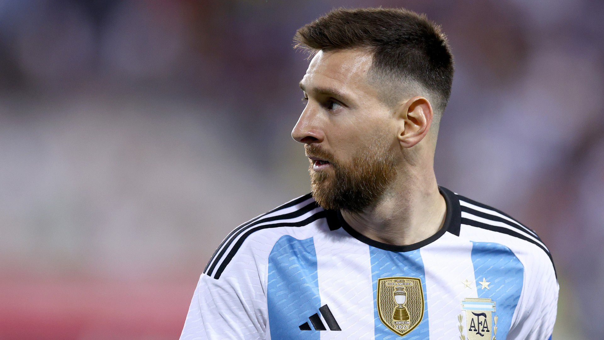 Lionel Messi egy ütés miatt hagyta ki az argentin válogatott pénteki edzését