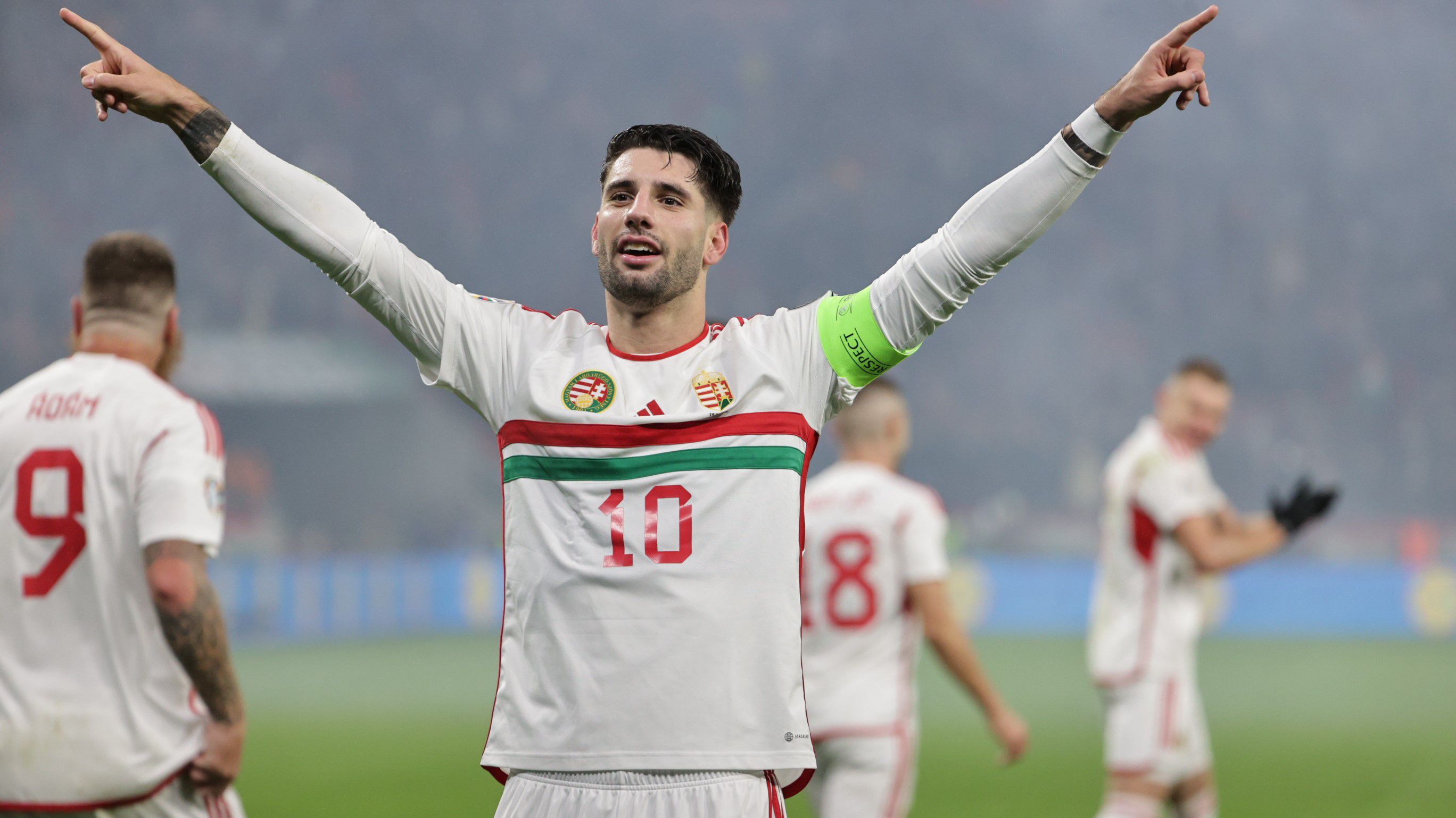 Szoboszlai Dominik ismét a válogatott vezére volt, két perc alatt két gólt szerzett Montenegró ellen, és a csoport élére lőtte a magyar válogatottat Fotó: Zsolnai Péter
