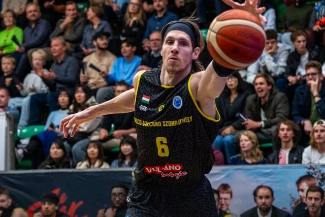 Magabiztos győzelmet szerzett a Szombathely (Fotó: falcokc.com)