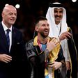 Ellentmondásos vélemények Messi díjátadón kapott palástjáról