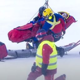 Négy hét után felébresztették a kómából a hatalmasat bukó sportolót