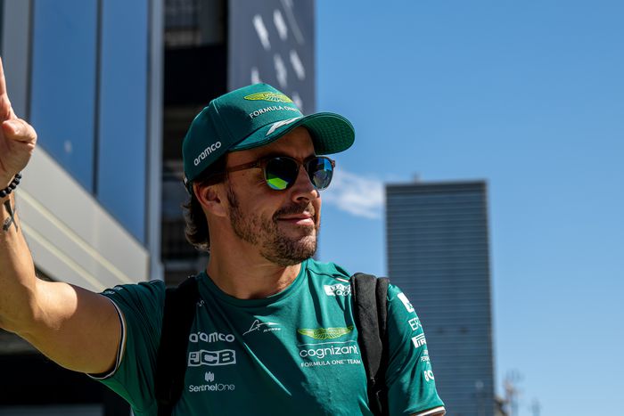 Fernando Alonso neves társaságba került