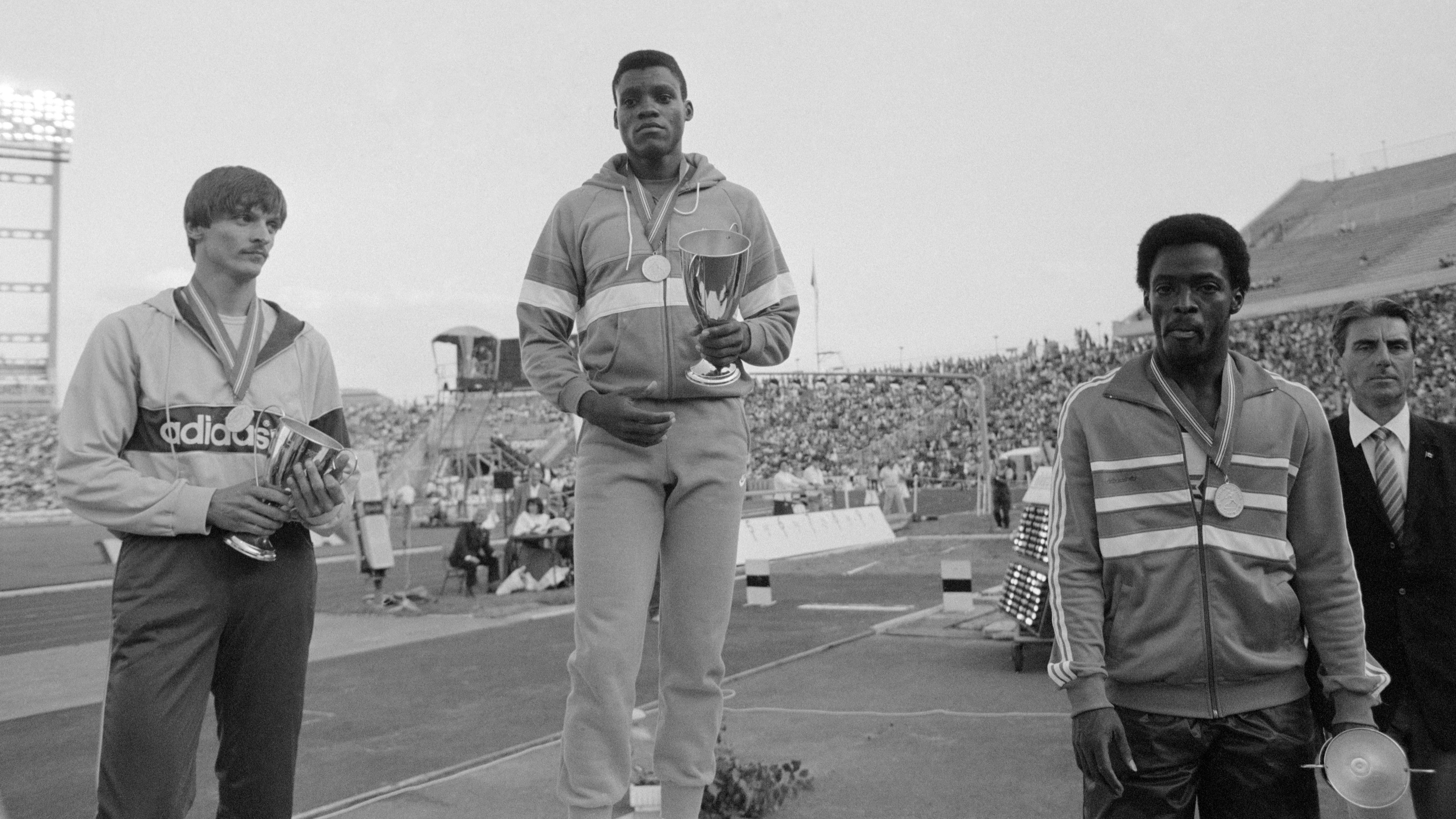 Carl Lewis 1984-ben nyert négy aranyat a Los Angeles-i olimpián, majd „első útja” Budapestre vezetett (Fotó: MTI/Németh Ferenc)