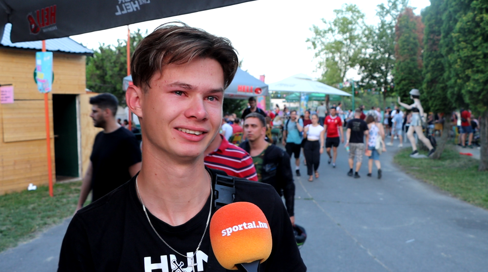 Videó: „Hiszek a továbbjutásban” – sírva értékeltek a magyar szurkolók