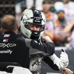 Új filmjében Brad Pitt a McLaren Formula-1-es autóját vezette