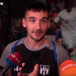 A Klaksvík játékosa, Rene Joensen: „A stadionban többen férnek el, mint ahonnét jöttünk” – videóval
