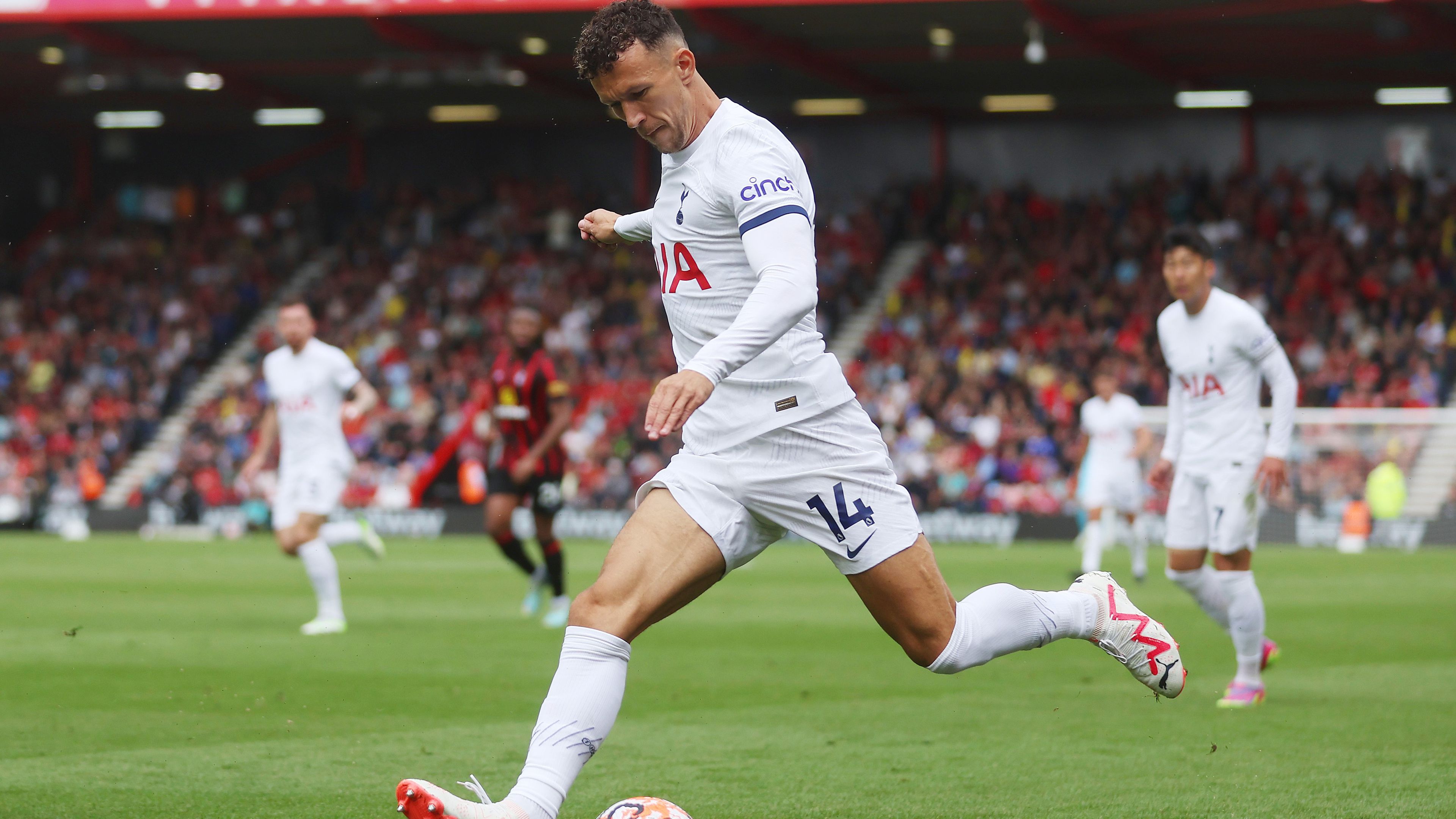 Ivan Perisic keresztszalag-szakadást szenvedett, és az idény hátralévő részében már nem léphet pályára a Tottenhamben