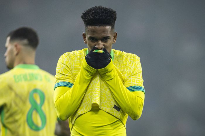 Estevao a válogatott szünet alatt is remekelt