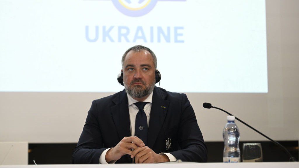 A FIFA és az UEFA megfenyegette Ukrajnát