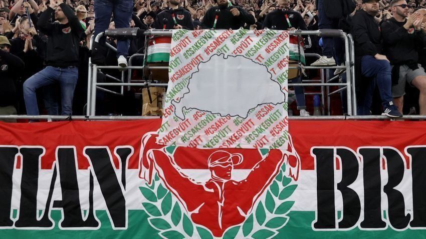 A Nagy-Magyarország-jelkép gondokat okozott februárban...(Fotó: Facebook/Carpathian Brigade '09)