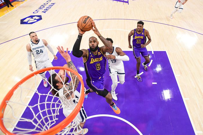 LeBron James 23 ponttal járult hozzá a Lakers győzelméhez