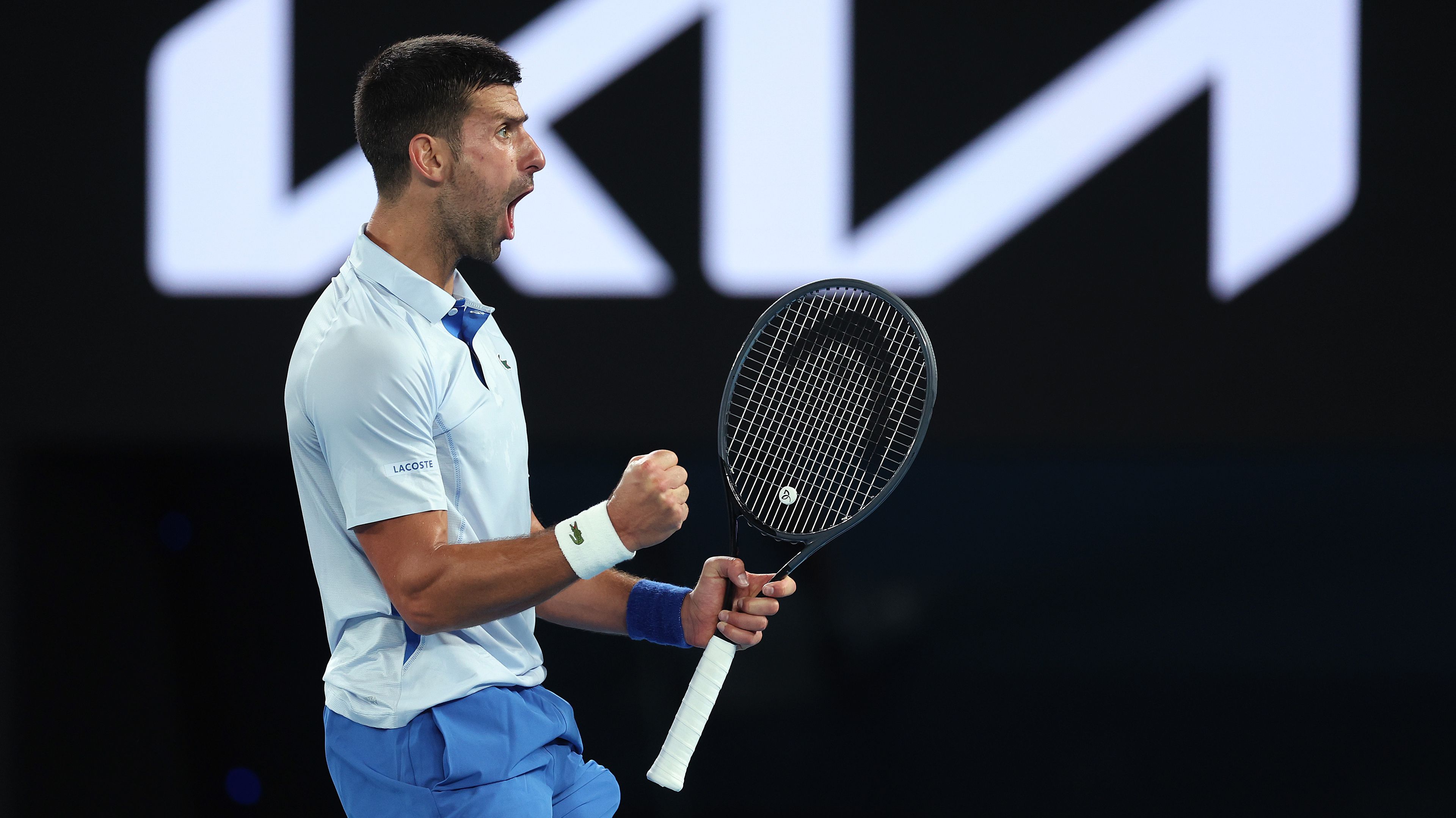 Djokovics erődemonstrációt tartott, csupán három játékot veszített az Aus. Open-nyolcaddöntőben