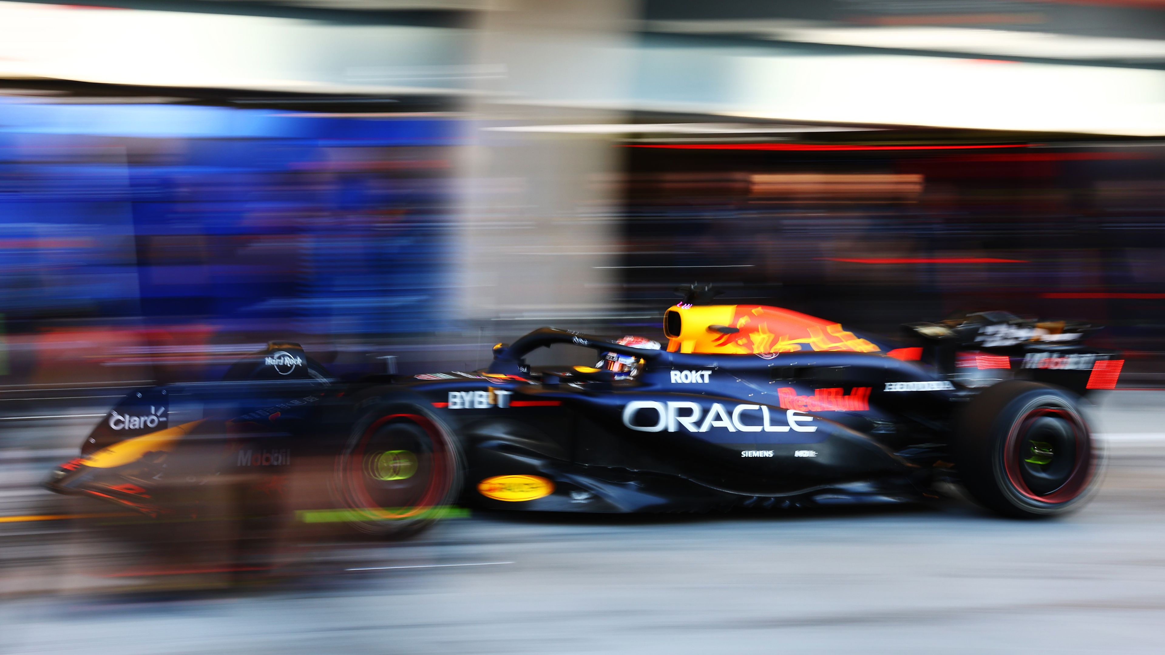 F1-hírek: Verstappen egyből erődemonstrációt tartott az első tesztnapon