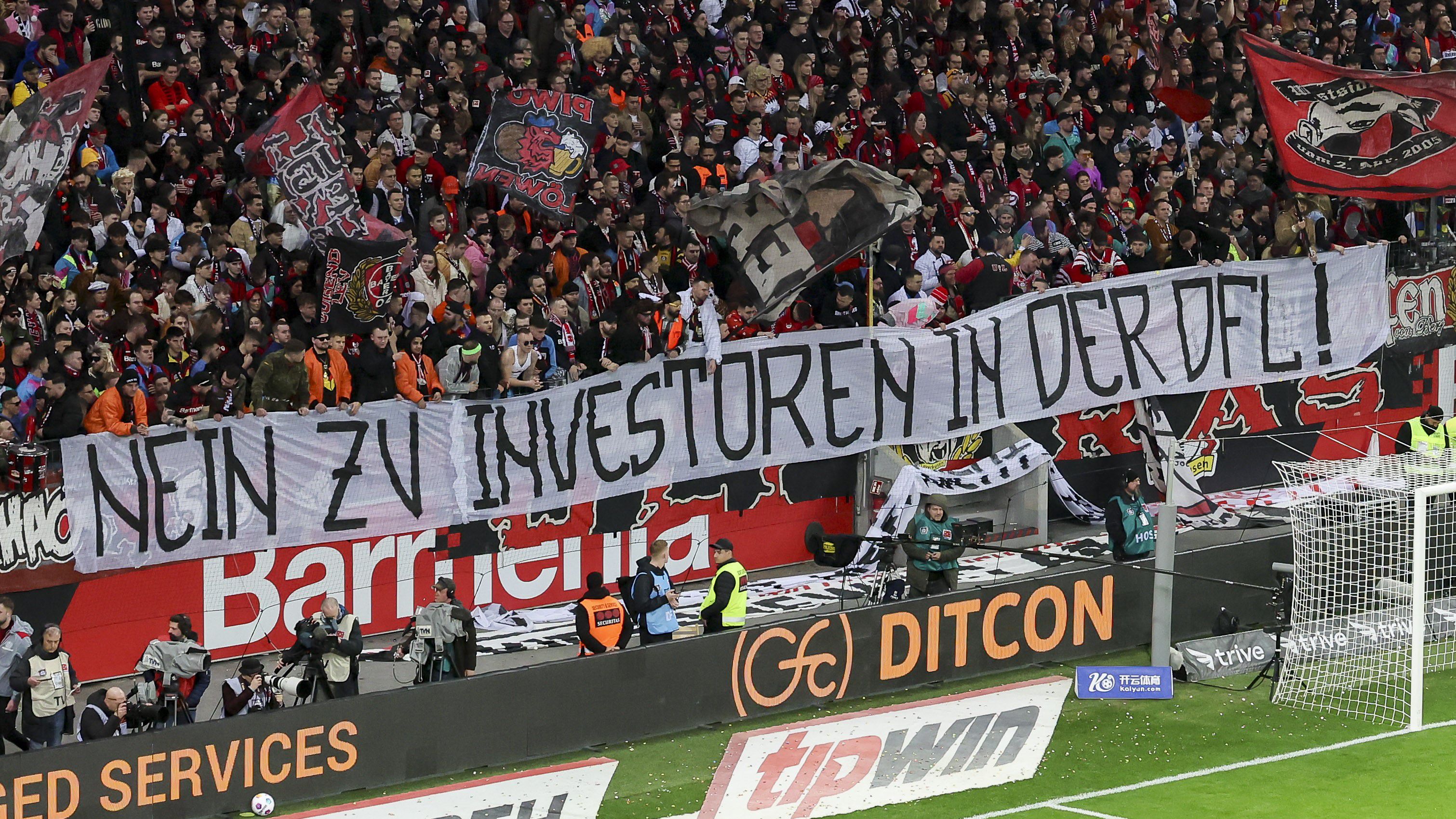 A német szurkolók tiltakozása elérte célját, a DFL leállította a tárgyalásokat a befektetőkkel