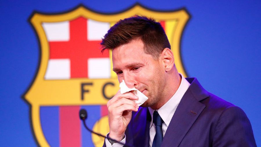 Szegény Messi! Ennyit keresne, ha visszatér a Barcelonához – videóval