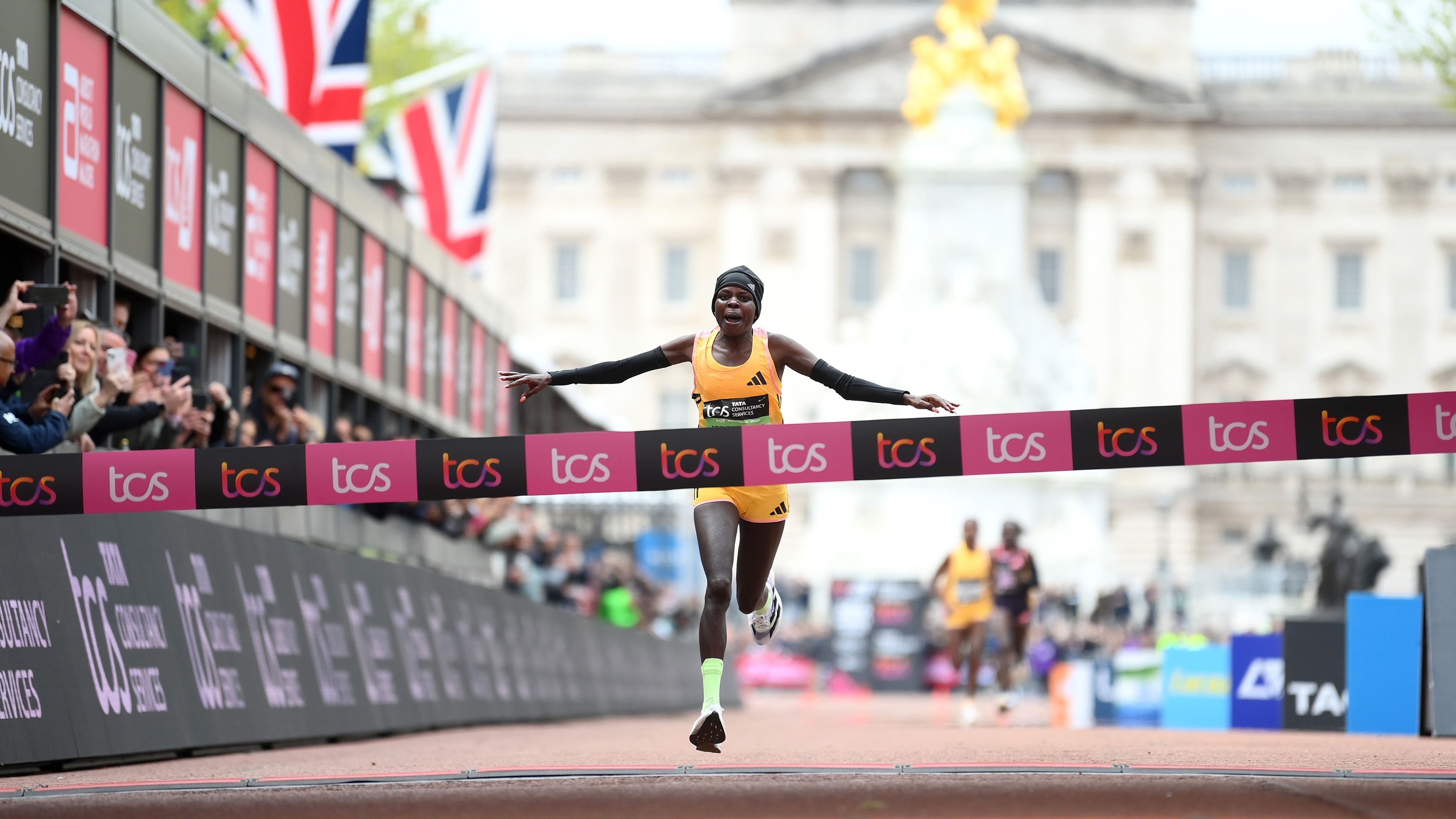 Az olimpiai bajnok világrekordjával zárult a London Marathon