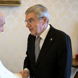 „Ferenc pápa halálával az olimpiai mozgalom nagy barátját veszítettük el” – a NOB osztozik a gyászban