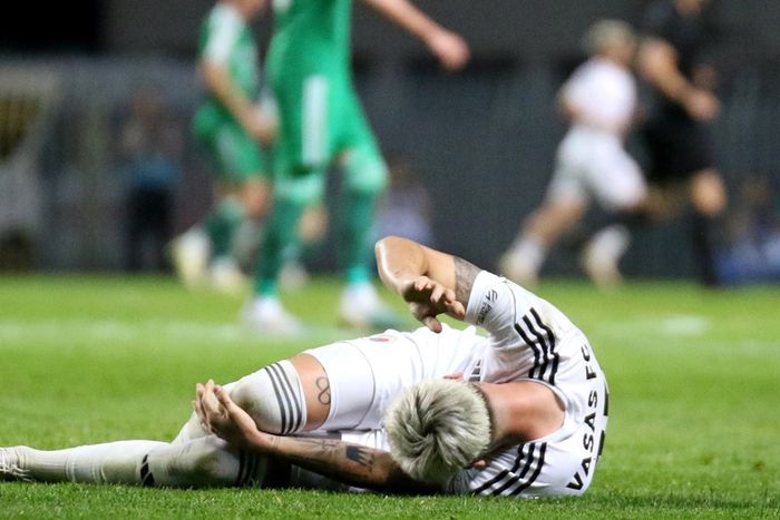 Tóth Milánt sérülés miatt le kellett cserélni az ETO ellen