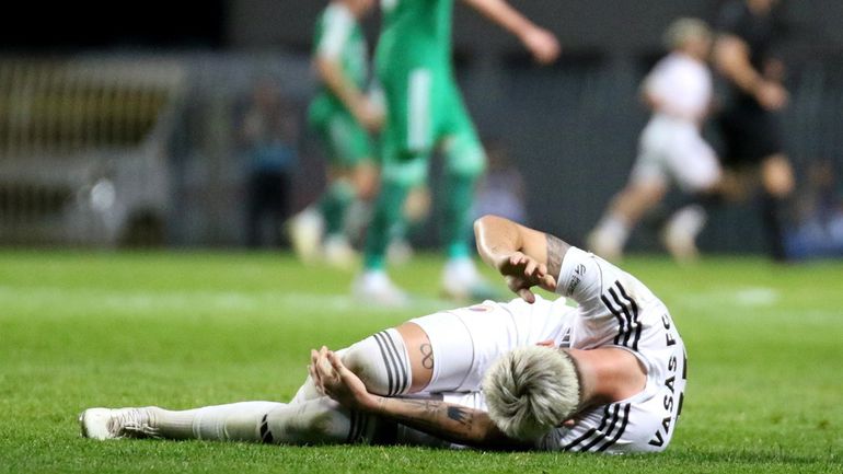 Tóth Milánt sérülés miatt le kellett cserélni az ETO ellen