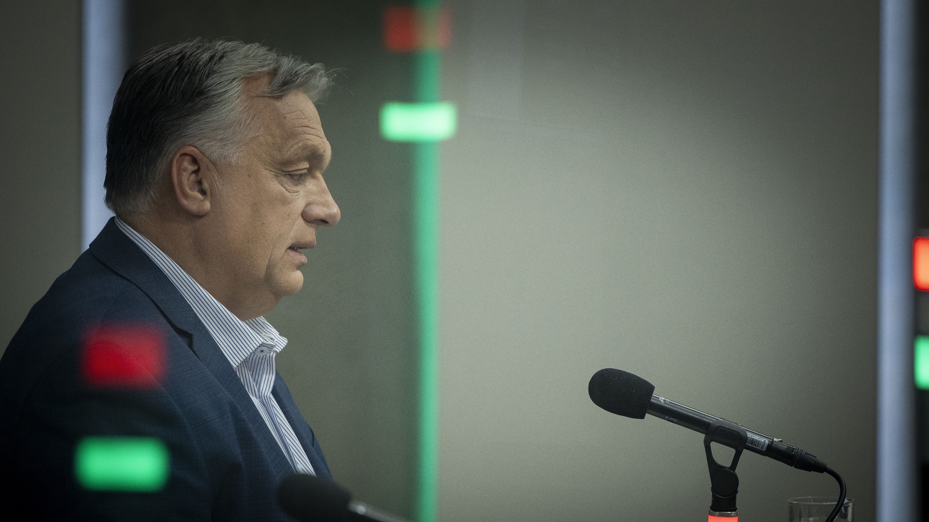 Orbán szerint ha nincs a futballnak jövője, elvész a múltja is (Fotó: MTI)