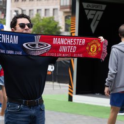 Premier League-riválisok csatája az európai trófeáért