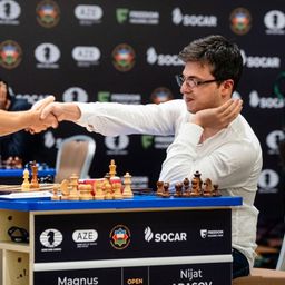 Carlsen már döntős, még nincs meg a női győztes