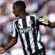 A Newcastle legendája Isak ügynökéről: Azonnal kirúgnám...
