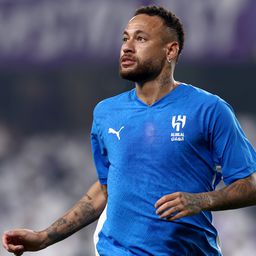 Neymar több mint egy év után visszatért, csapata kilencgólos meccsen nyert