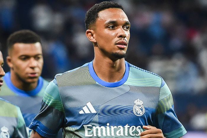 Trent Alexander-Arnold visszatér az Anfieldre