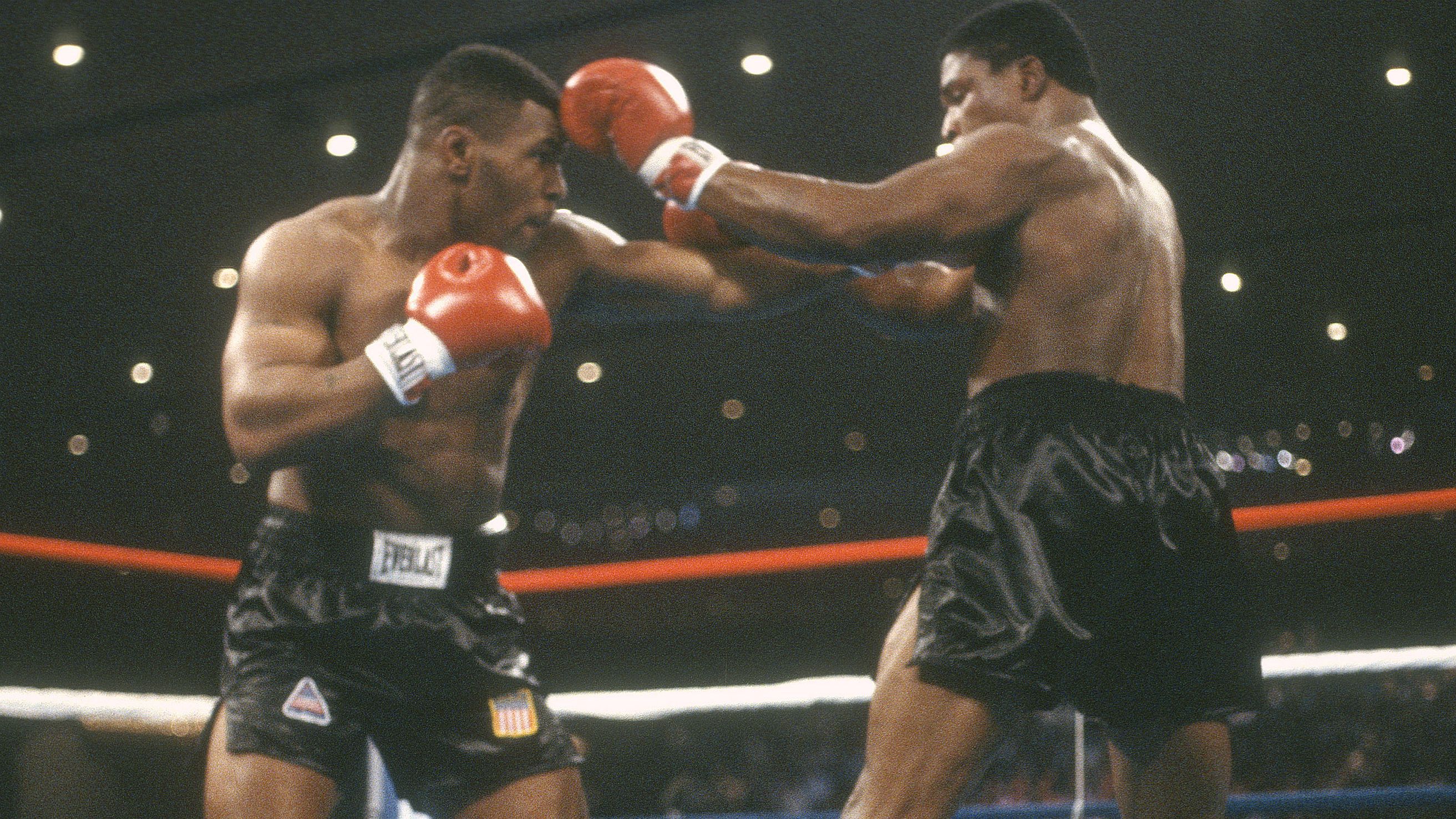 Így lett Mike Tyson minden idők legfiatalabb nehézsúlyú bajnoka – videóval