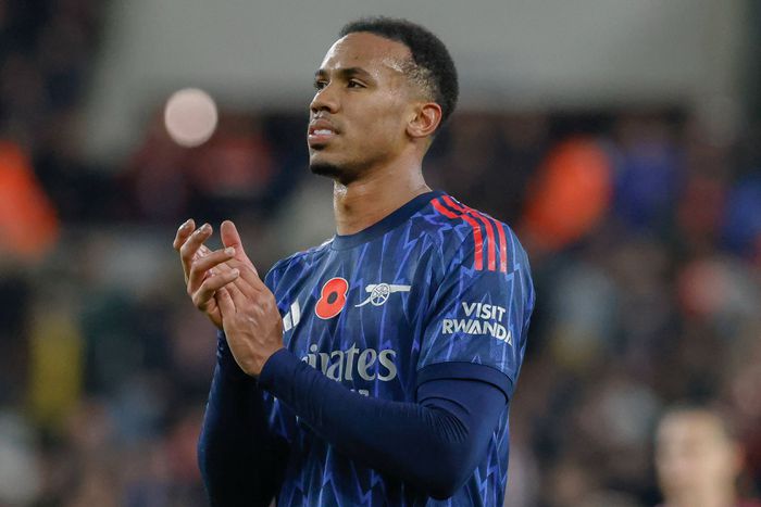 Gabriel több hétre kidőlt