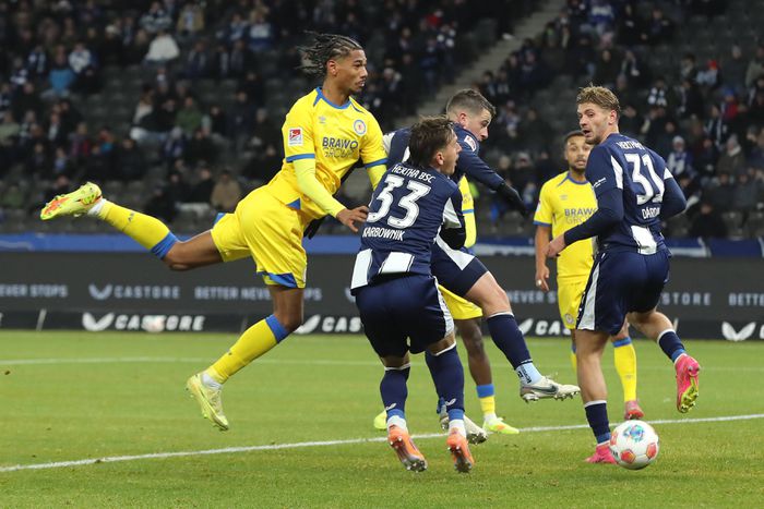 Nehéz mérkőzésen nyertek Dárdai Mártonék