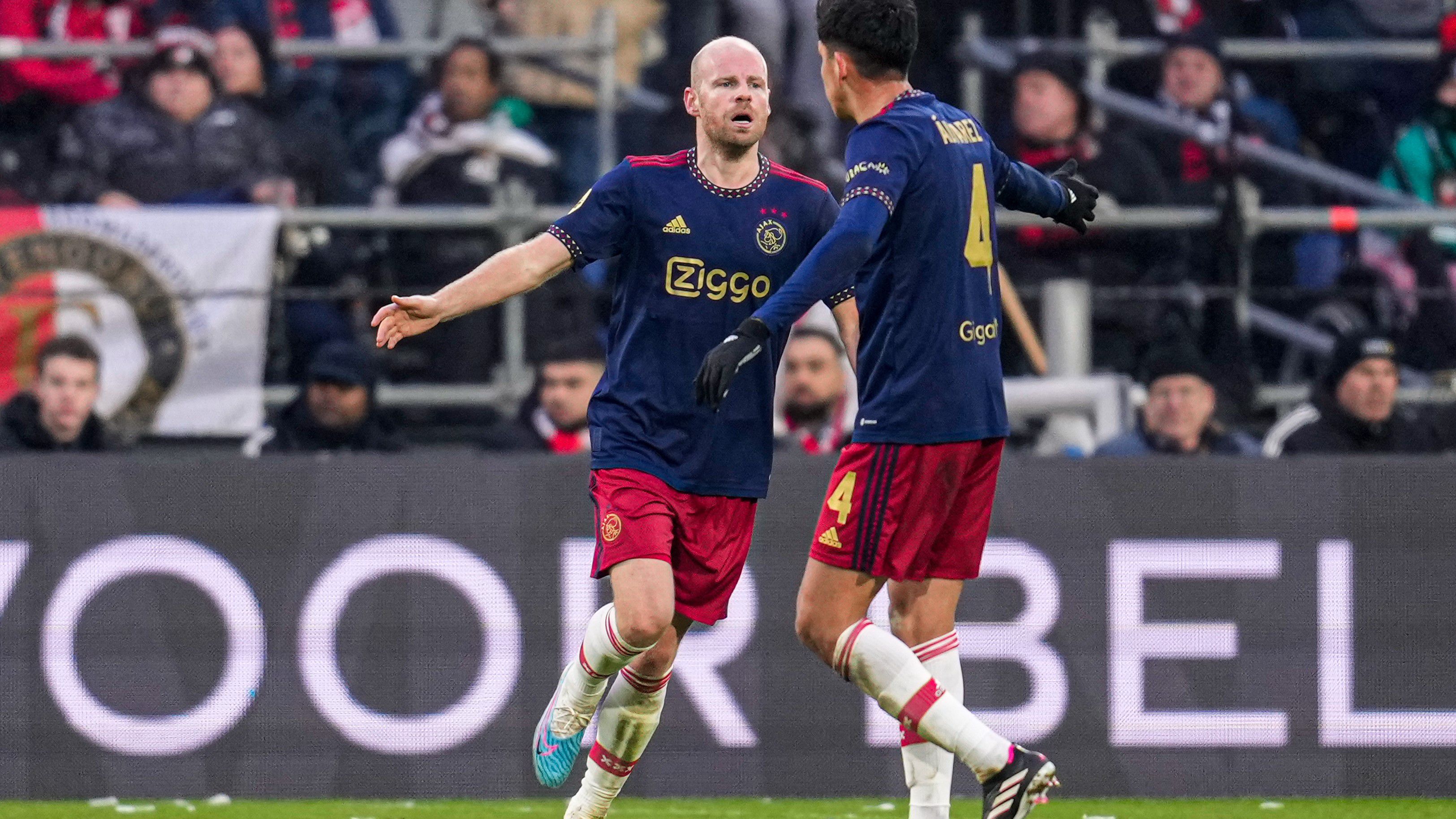 Klaassen fejese pontot ért az Ajaxnak, de az továbbra is nyeretlen