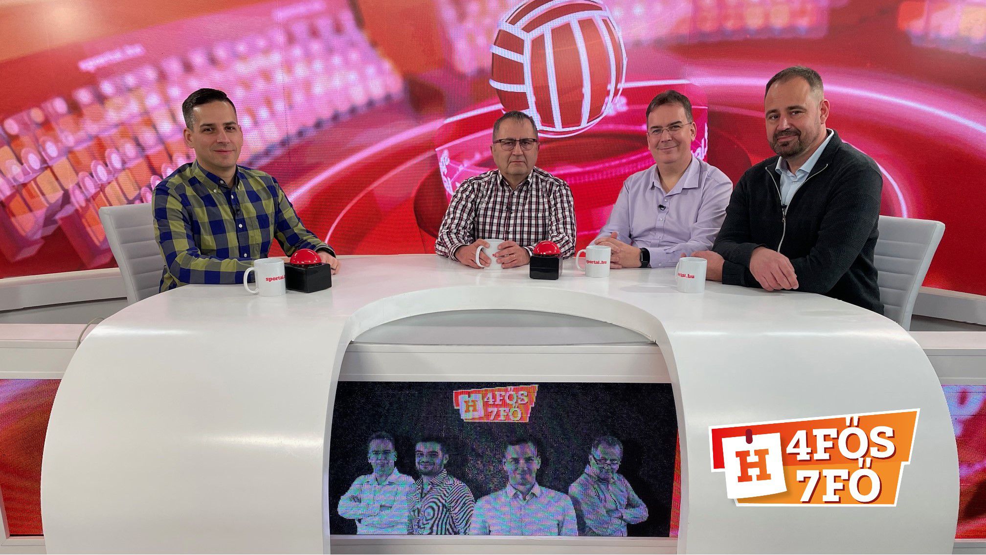 A Sportál Tv stúdiójában: Cselleng Ádám, Kecskés István, Szekeres Tamás és Ambrus Tamás