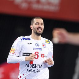 Mario Sostaric remekelt, húsz góllal nyertek a horvátok; a svédek megint ikszeltek a férfi kézilabda-vb-n
