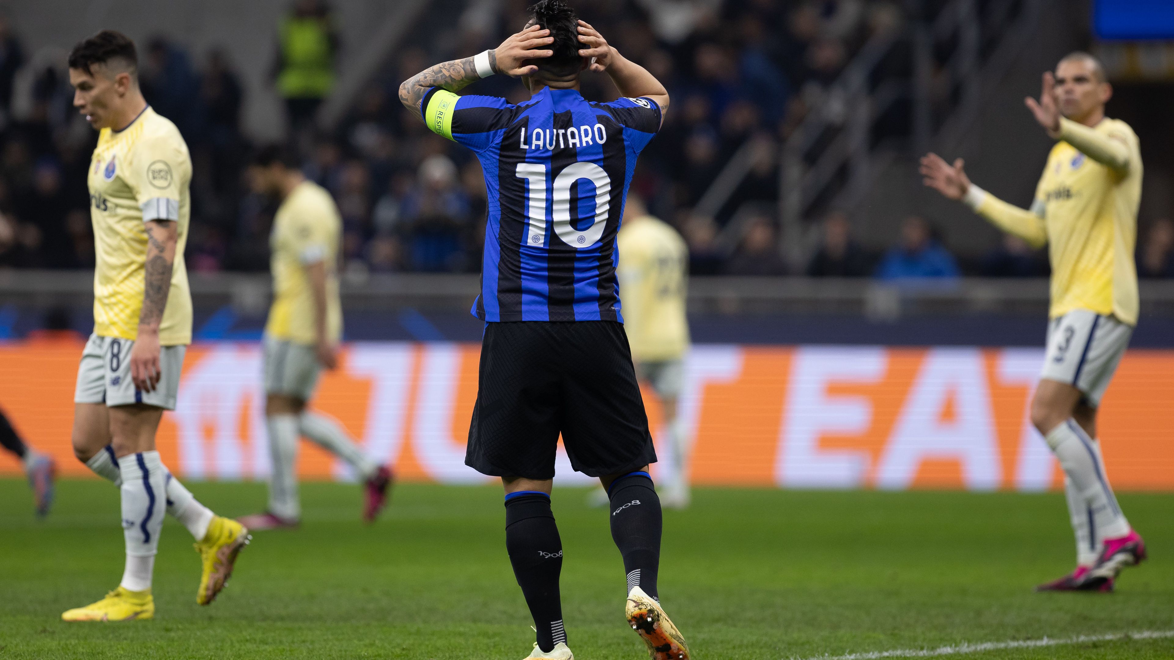 Az emberelőny végül góllá érett, nyert az Internazionale – videóval