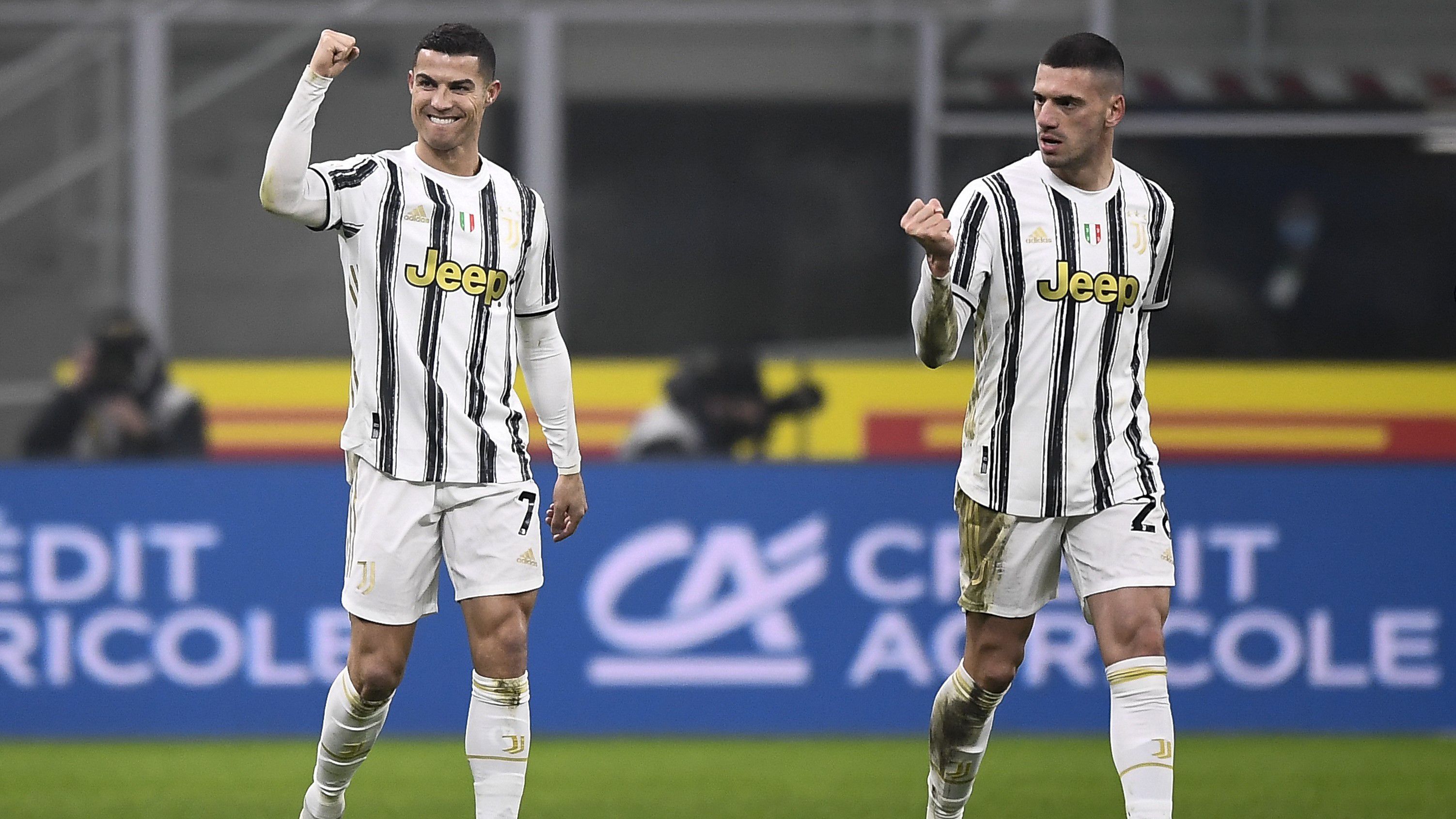 Cristiano Ronaldo és Merih Demiral 2021-ben az Internazional–Juventus Olasz Kupa mérkőzésen (Fotó: Getty Images)