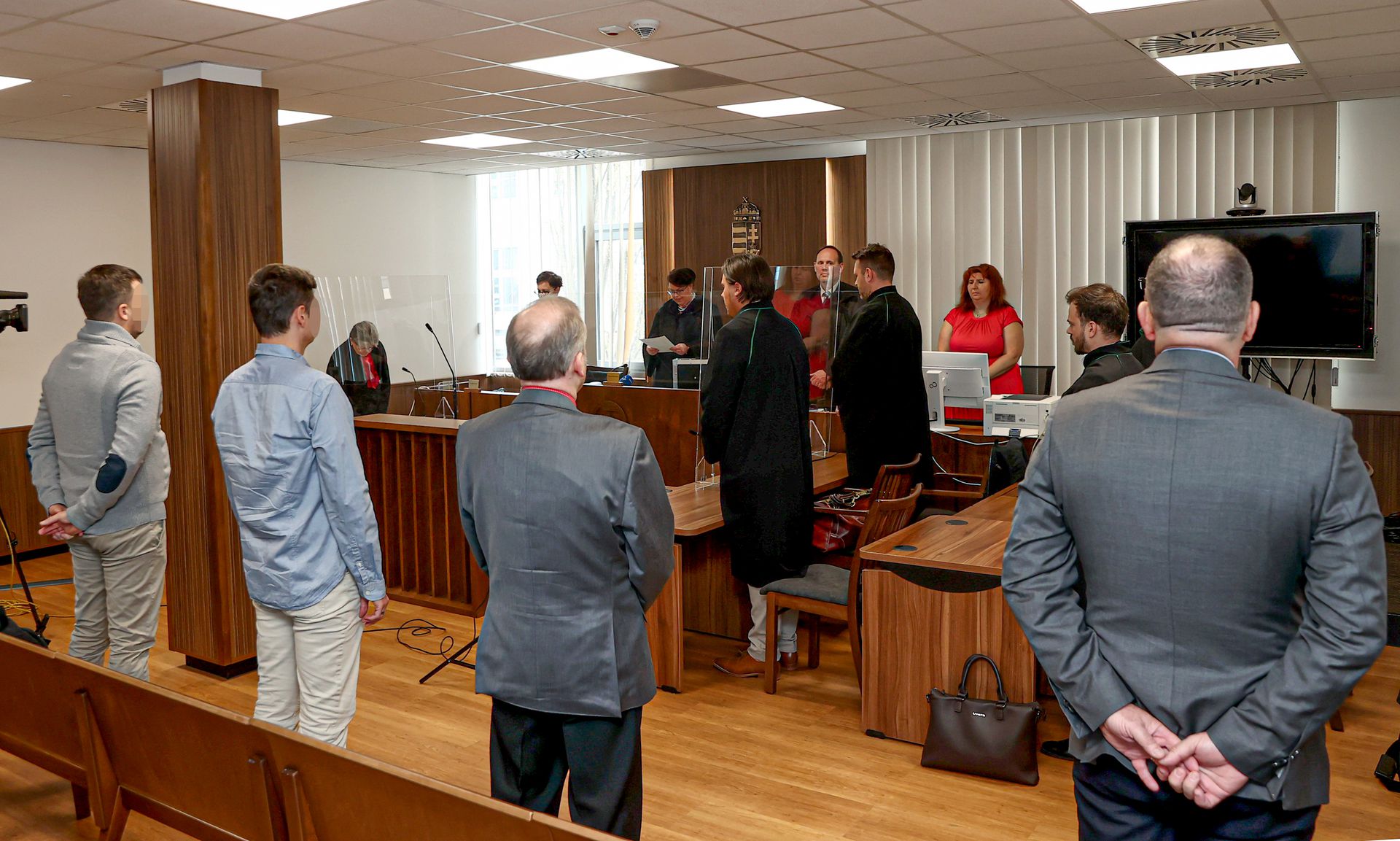Négy vádlott, köztük három játékvezető jelent meg a szerdai ítélethirdetésen /Fotó: Pozsonyi Zita