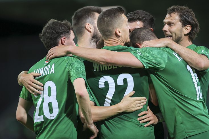 Az 500. után az 50.: félszázadik kupameccsén is gólt szerzett Böde Dániel, újra döntős a Paks!