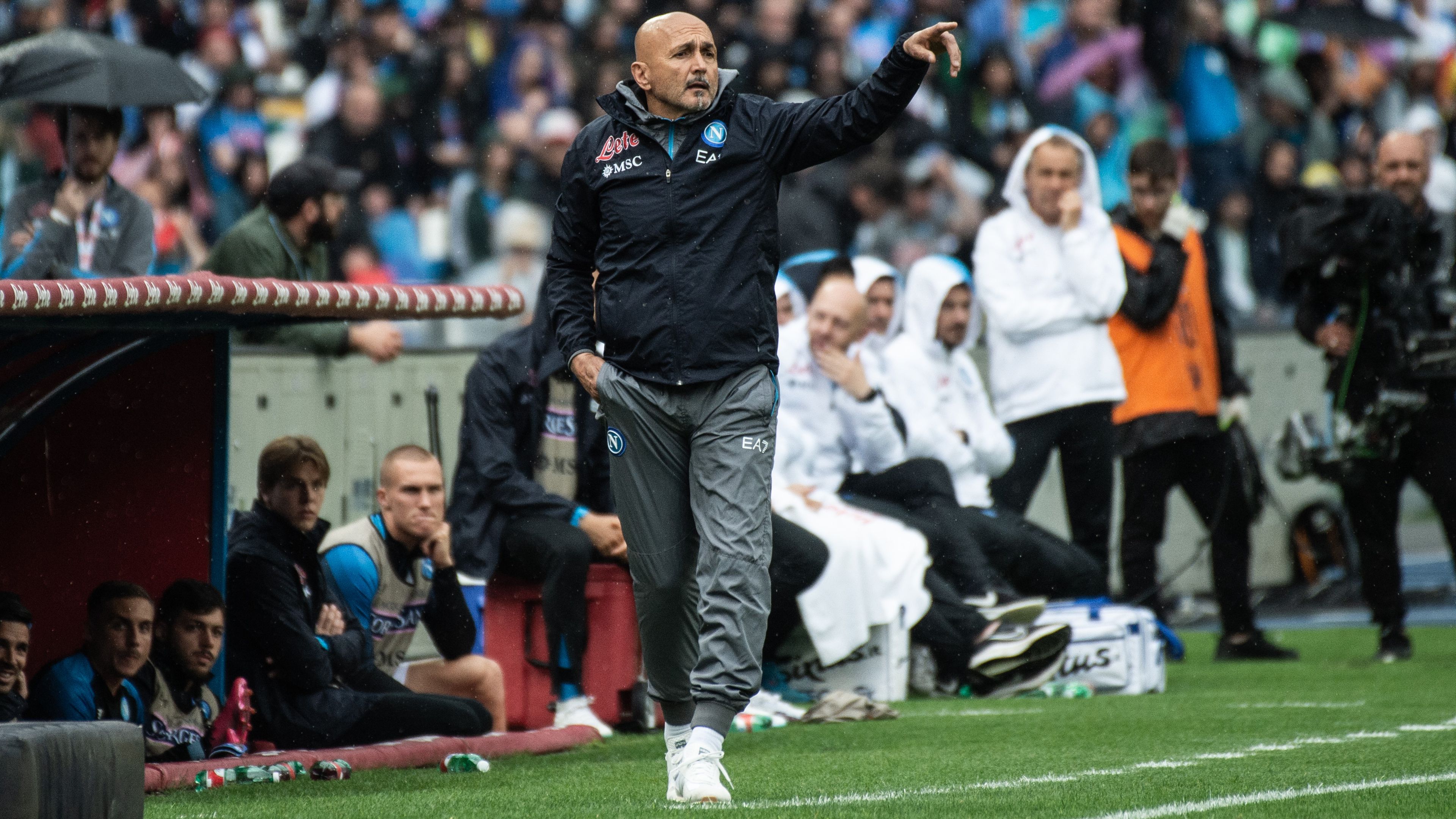 Az Inter legyőzése után gyakorlatilag elismerte távozását a bajnok vezetőedzője