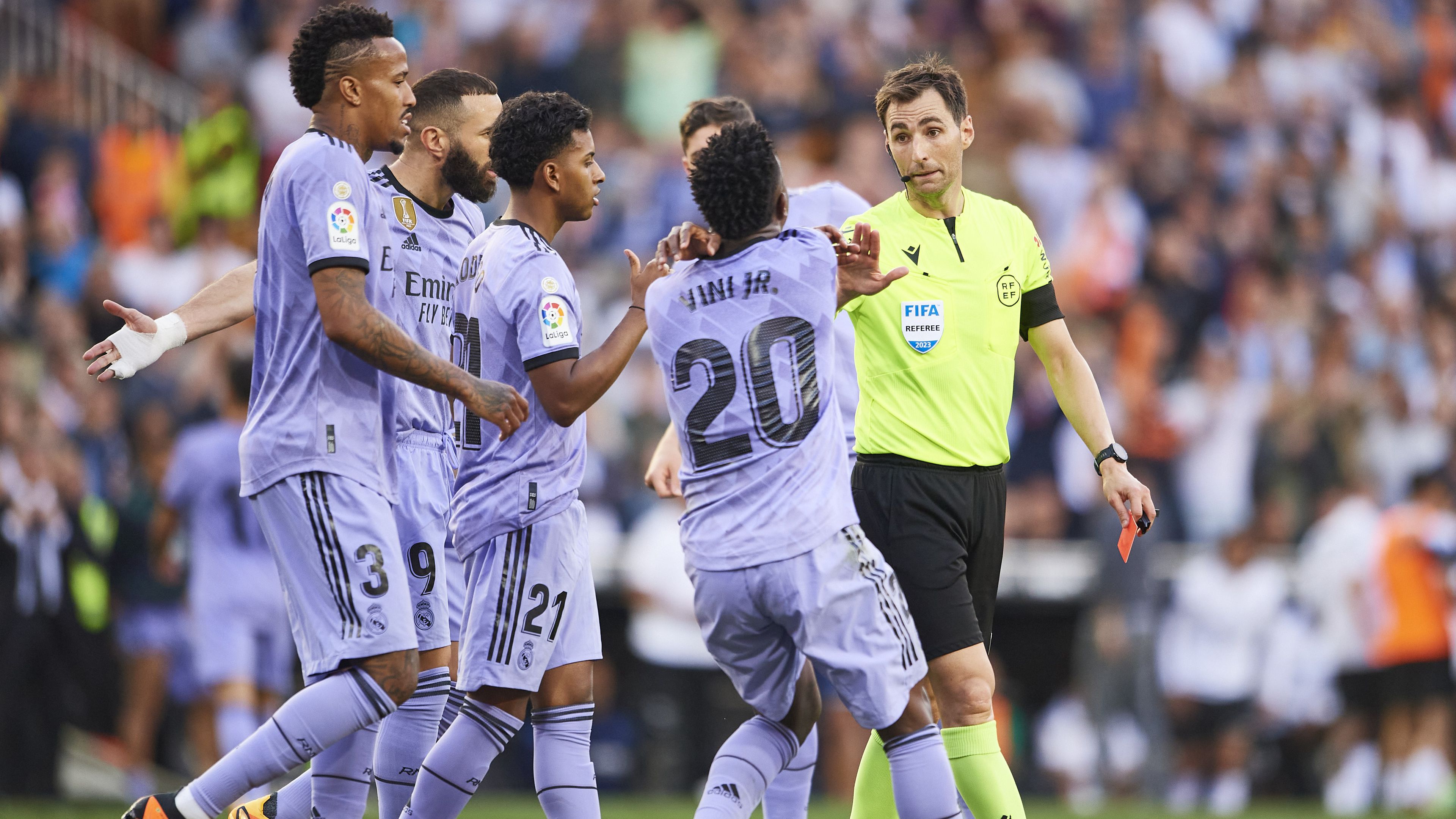 A Real Madrid feljelentést tesz a Viníciust ért rasszista sértések miatt